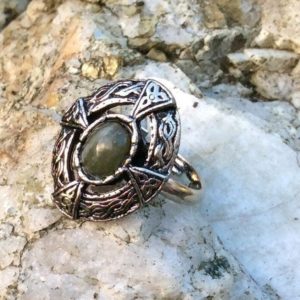 Connemara marble celtic ring